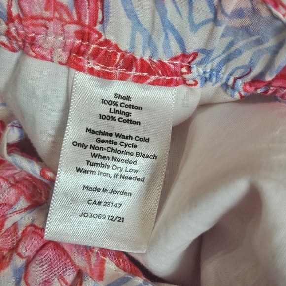 Talbots Shorts Womens Medium Red Lobster Print Ruffle Waist Casual Beach Summer - Picture 5 of 7